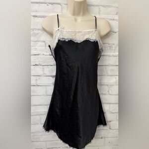 Victoria’s Secret‎ Size Small Neglige Black White Lace Boudoir Sexy Slip Dress
